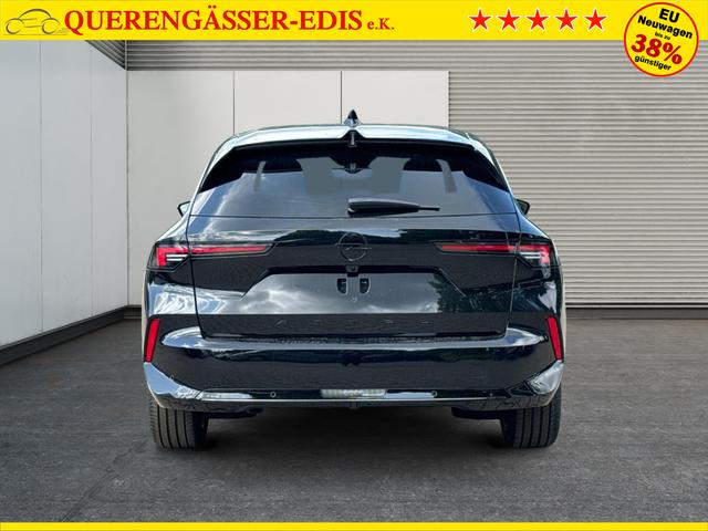 Opel / Astra Sports Tourer / / / / 