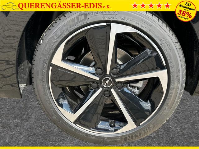 Opel / Astra Sports Tourer / / / / 