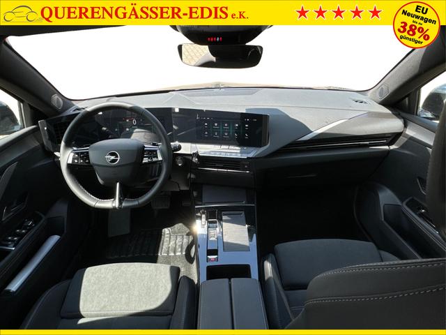 Opel / Astra Sports Tourer / / / / 