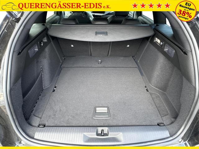 Opel / Astra Sports Tourer / / / / 