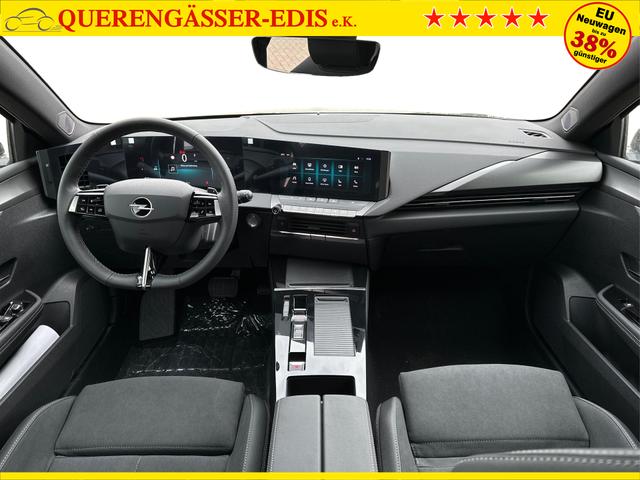 Opel / Astra Sports Tourer / / / / 