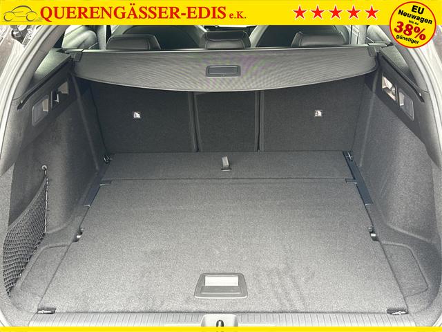 Opel / Astra Sports Tourer / / / / 