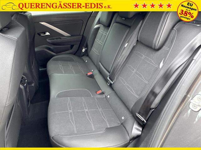 Opel / Astra Sports Tourer / / / / 