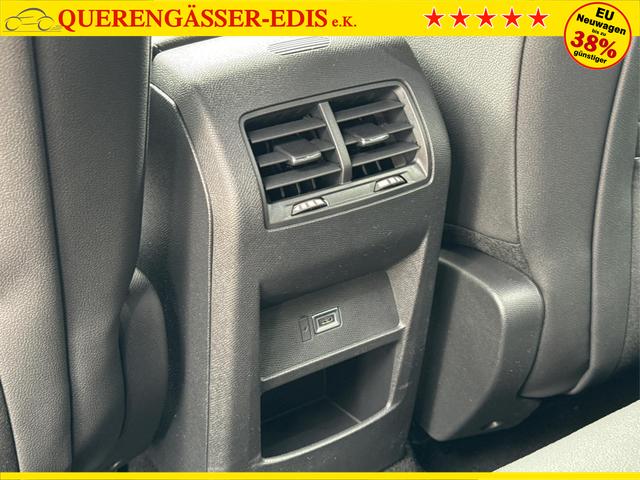 Opel / Astra Sports Tourer / / / / 