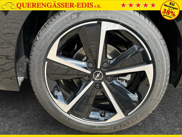 Opel / Astra Sports Tourer / / / / 