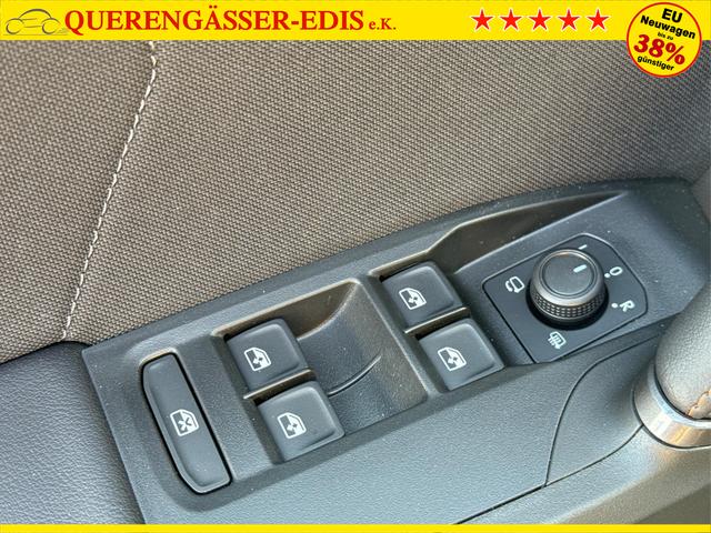 Cupra / Leon Sportstourer / Schwarz / / / ST FACELIFT+VOLL-LED+ACC+SHZ+PDC