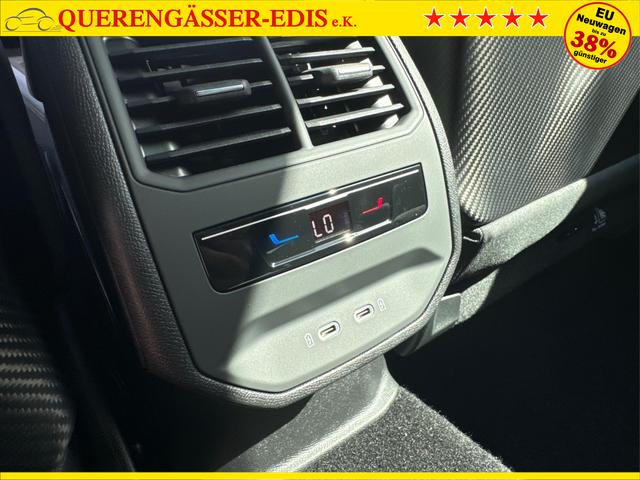 Cupra / Formentor / Grau / / / 4Drive BREMBO+MATRIX+NAVI+SENNHEISER, Beispielbilder, ggf. teilweise mit Sonderausstattung
