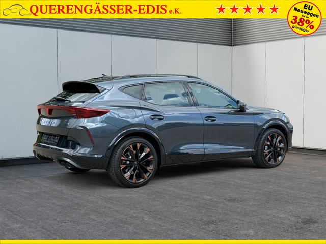 Cupra / Formentor / Grau / / / 4Drive BREMBO+MATRIX+NAVI+SENNHEISER, Beispielbilder, ggf. teilweise mit Sonderausstattung