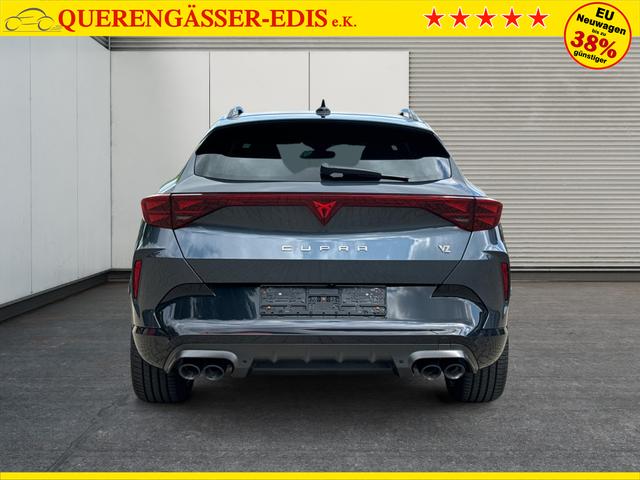 Cupra / Formentor / Grau / / / 4Drive BREMBO+MATRIX+NAVI+SENNHEISER, Beispielbilder, ggf. teilweise mit Sonderausstattung