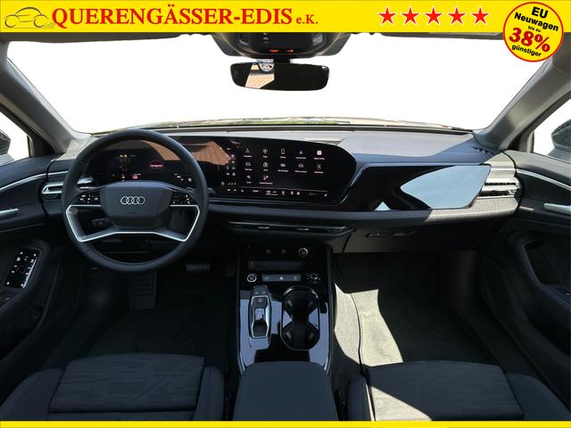 Audi / A5 Avant / / / / AHK+KAMERA+EL. HECKKL.+NAVI+SHZ+17 LM