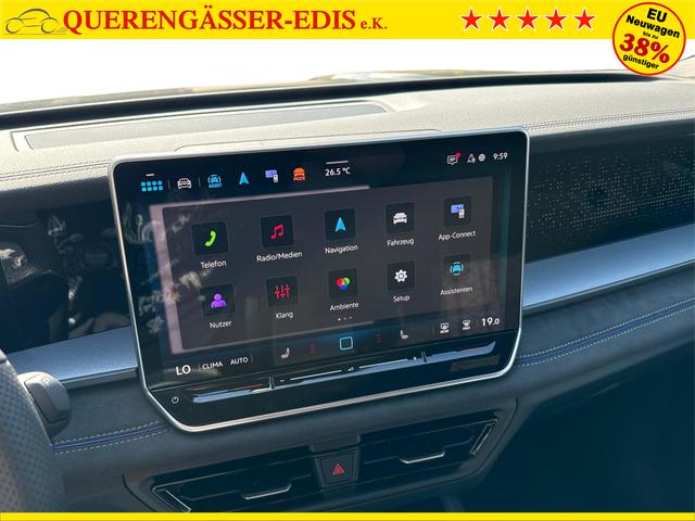 Volkswagen / Tayron / Grau / / / 7 SITZE+PANO+NAVI+ACC+KAMERA+EL. HECKKL.