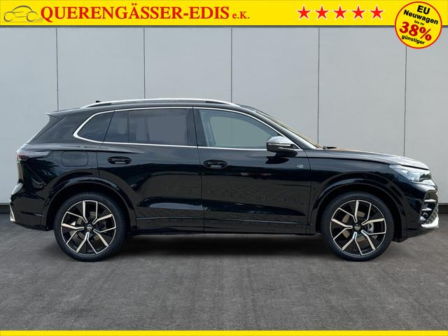 Volkswagen / Tiguan / Schwarz / / / DSG+HARMAN+20 ALU+MATRIX+MASSAGE+ACC+KAMERA