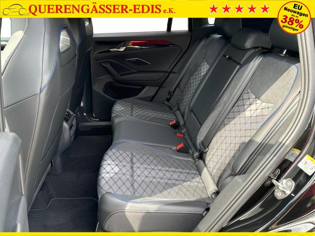 Volkswagen / Tiguan / Schwarz / / / DSG+HARMAN+20 ALU+MATRIX+MASSAGE+ACC+KAMERA