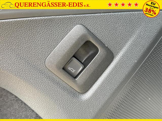 Volkswagen / Tiguan / Schwarz / / / DSG+HARMAN+20 ALU+MATRIX+MASSAGE+ACC+KAMERA