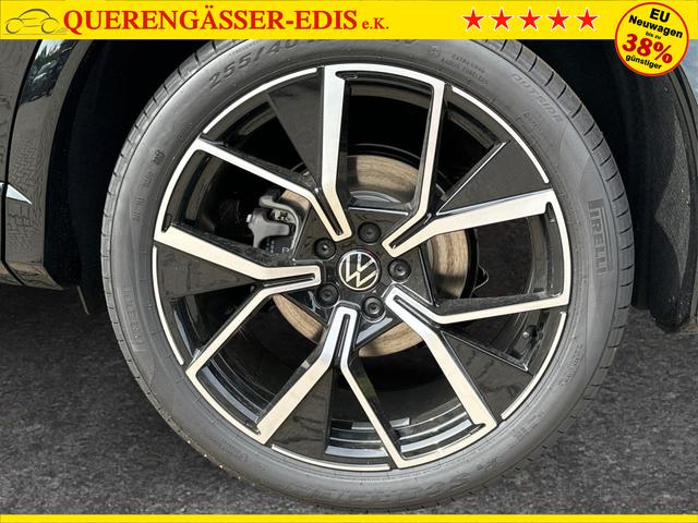 Volkswagen / Tiguan / Schwarz / / / DSG+HARMAN+20 ALU+MATRIX+MASSAGE+ACC+KAMERA