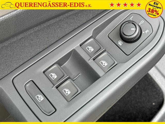 Volkswagen / Golf / Grau / / / S SHZ+KLIMA+APP CONNECT+PDC+LED+READY2DISCOVER