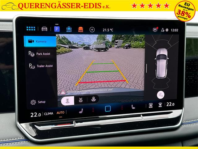 Volkswagen / Tiguan / Grün / / / DSG+AHK+HUD+NAVI+MATRIX+EL. HECK.+20 ALU