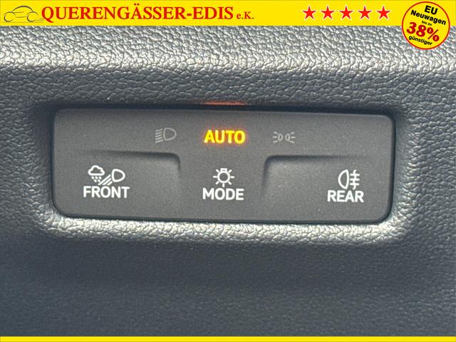 Volkswagen / Tiguan / Grün / / / DSG+AHK+HUD+NAVI+MATRIX+EL. HECK.+20 ALU