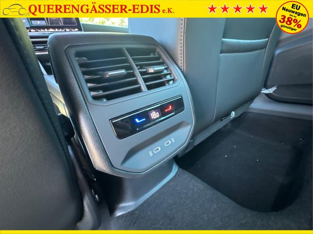 Cupra / Leon Sportstourer / Schwarz / / / VZ ST NAVI+KAMERA+EL.HECKKL.+ACC+19ALU