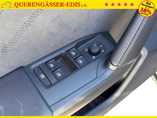 Cupra / Leon Sportstourer / Blau / / / VZ ST NAVI+KAMERA+EL.HECKKL.+ACC+19ALU