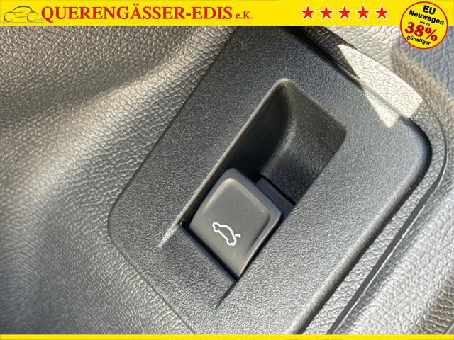 Cupra / Leon Sportstourer / Schwarz / / / VZ ST NAVI+KAMERA+EL.HECKKL.+ACC+19ALU