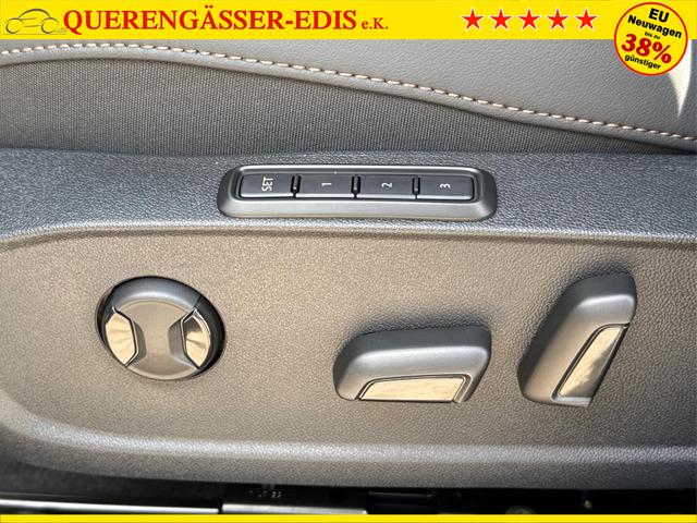 Cupra / Leon Sportstourer / Schwarz / / / VZ ST NAVI+KAMERA+EL.HECKKL.+ACC+19ALU