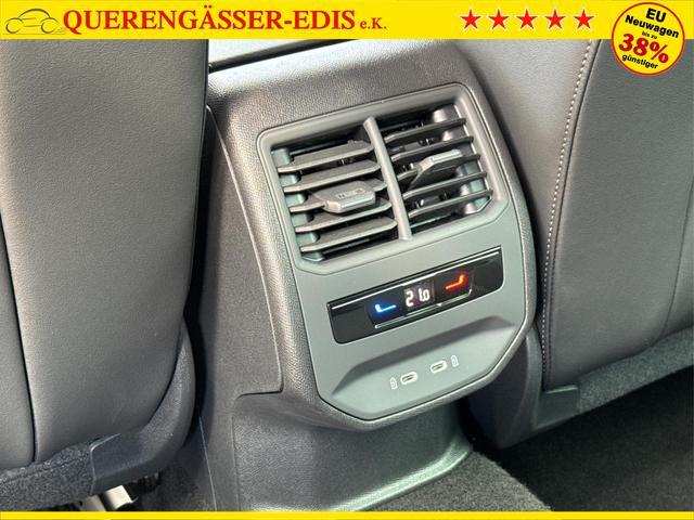Cupra / Leon Sportstourer / Grau / / / VZ ST NAVI+KAMERA+EL.HECKKL.+ACC+19ALU