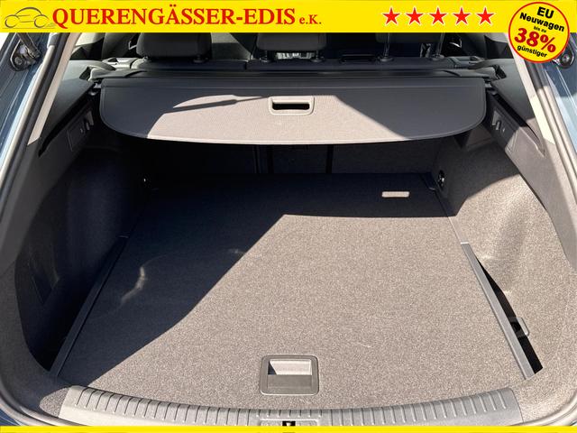Seat / Leon Sportstourer / Blau / / / DSG+KAMERA+ACC+SHZ+KLIMA+FULLLINK+LED