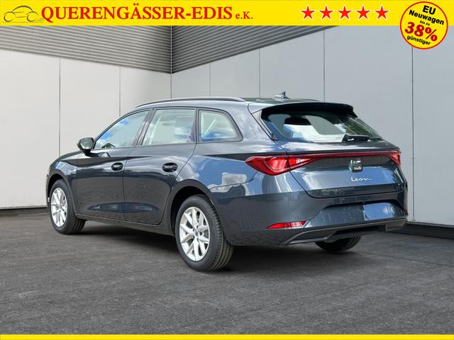 Seat / Leon Sportstourer / Grau / / / 1,5 eTSI DSG+ACC+LED+SHZ+CAM+Licht u. Sicht