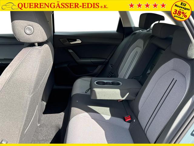 Seat / Leon Sportstourer / Blau / / / DSG+KAMERA+ACC+SHZ+KLIMA+FULLLINK+LED