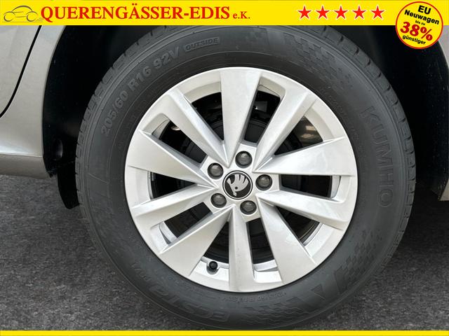 Skoda / Kamiq / Grau / / / DSG+ACC+SHZ+RFK+PDC+KESSY+SUNSET