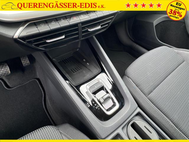 Skoda / Octavia Combi / Schwarz / / / NAVI+KAMERA+LED+EL. HECKKL.+SHZ
