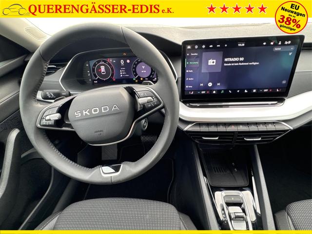 Skoda / Octavia Combi / Schwarz / / / NAVI+KAMERA+LED+EL. HECKKL.+SHZ