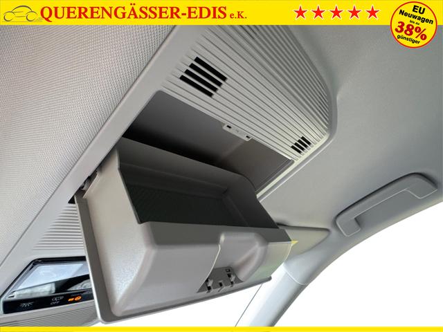 Skoda / Octavia Combi / Schwarz / / / NAVI+KAMERA+LED+EL. HECKKL.+SHZ