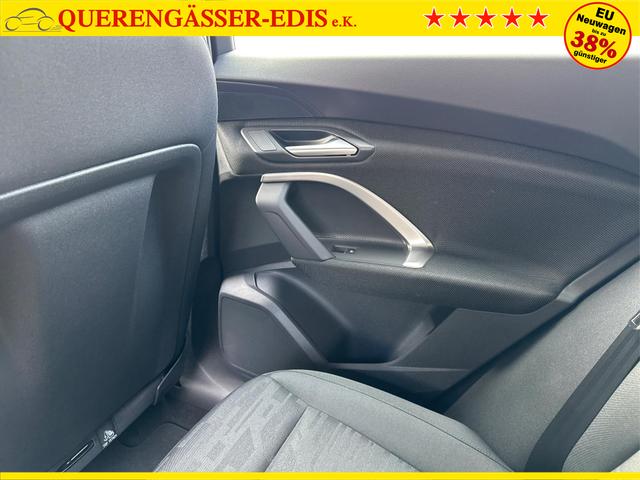 Audi / Q5 / Silber / / / AHK+NAVI+LED+SHZ+PDC