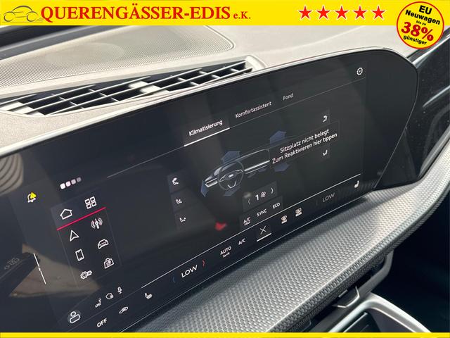 Audi / Q5 / Silber / / / AHK+NAVI+LED+SHZ+PDC