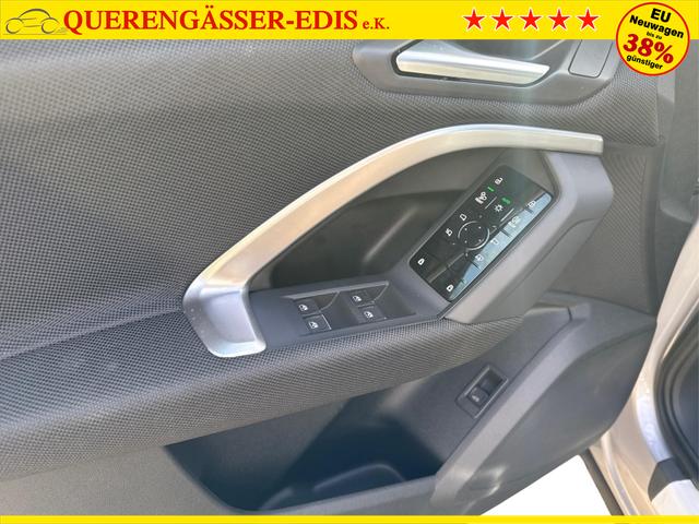 Audi / Q5 / Silber / / / AHK+NAVI+LED+SHZ+PDC