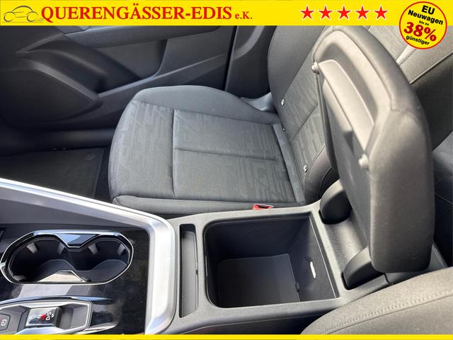 Audi / Q5 / Silber / / / AHK+NAVI+LED+SHZ+PDC