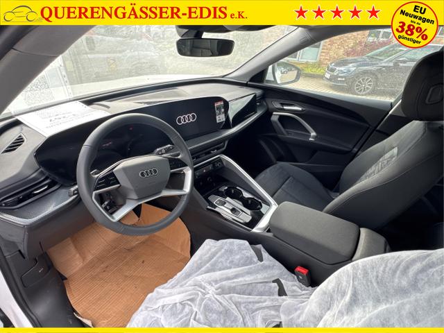 Audi / Q5 / Weiß / / / QUATTRO AHK+NAVI+LED+SHZ+PDC, Beispielbilder, ggf. teilweise mit Sonderausstattung