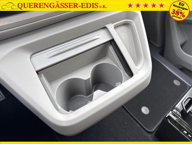 Volkswagen / T7 Caravelle / / / / KR AHK+MATRIX+NAVI+SOUND+ACC+SHZ+KAMERA+PDC