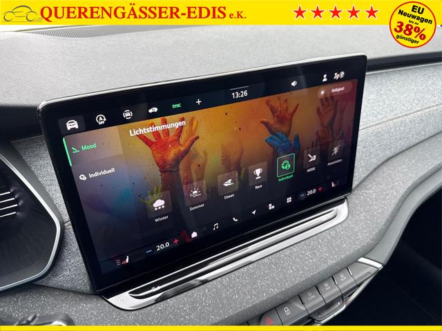 Skoda / Octavia Combi / Schwarz / / / NAVI+MATRIX+KAMERA+ACC+EL. HECKKL+LED+SHZ