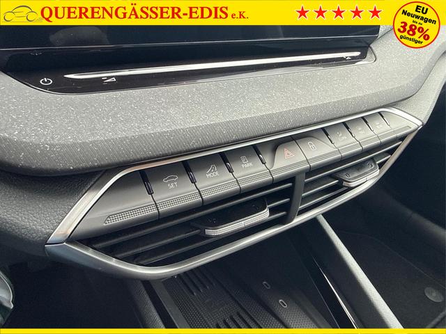 Skoda / Octavia Combi / Schwarz / / / NAVI+MATRIX+KAMERA+ACC+EL. HECKKL+LED+SHZ