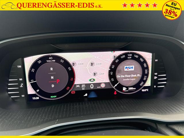Skoda / Octavia Combi / Schwarz / / / NAVI+MATRIX+KAMERA+ACC+EL. HECKKL+LED+SHZ