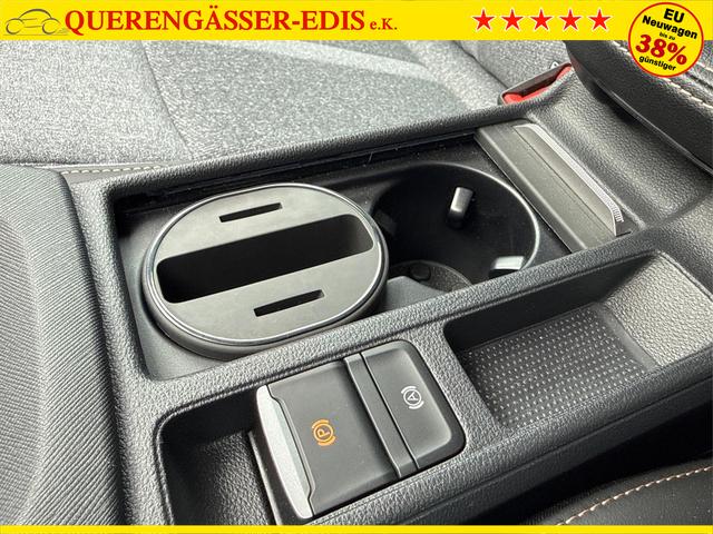 Skoda / Octavia Combi / Schwarz / / / NAVI+MATRIX+KAMERA+ACC+EL. HECKKL+LED+SHZ