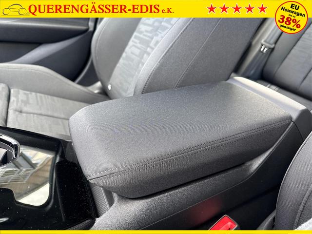 Audi / A5 Avant / / / / *SOFORT* AHK+KAMERA+EL. HECKKL.+NAVI+SHZ+17 LM