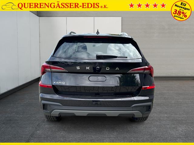 Skoda / Kamiq / Schwarz / / / ACC+EL.HECKKL.+SHZ+LED