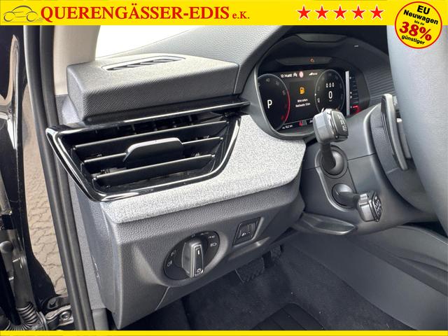 Skoda / Kamiq / Schwarz / / / ACC+EL.HECKKL.+SHZ+LED