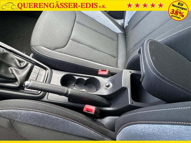 Skoda / Kamiq / Schwarz / / / ACC+EL.HECKKL.+SHZ+LED