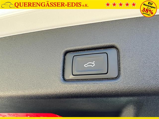Audi / Q5 / Weiß / / / QUATTRO AHK+NAVI+LED+SHZ+PDC