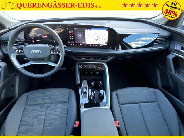 Audi / Q5 / Weiß / / / QUATTRO AHK+NAVI+LED+SHZ+PDC